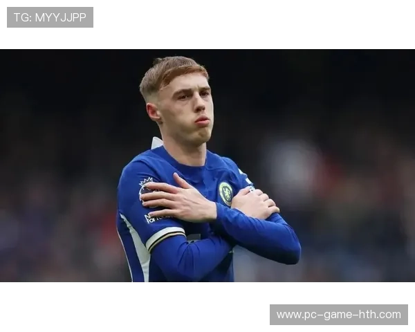 切尔西帕尔默冷静停球后低射尝试：从训练场到绿茵场的成长轨迹