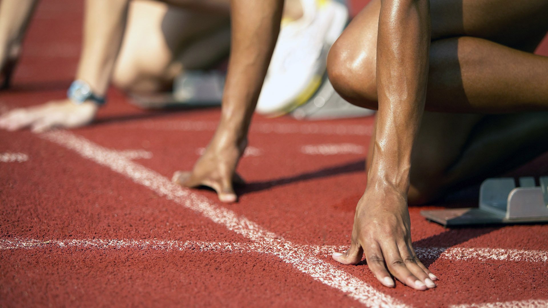 华体会app登入-美国混合接力表现强势锁定金牌，美国4×400米混合接力