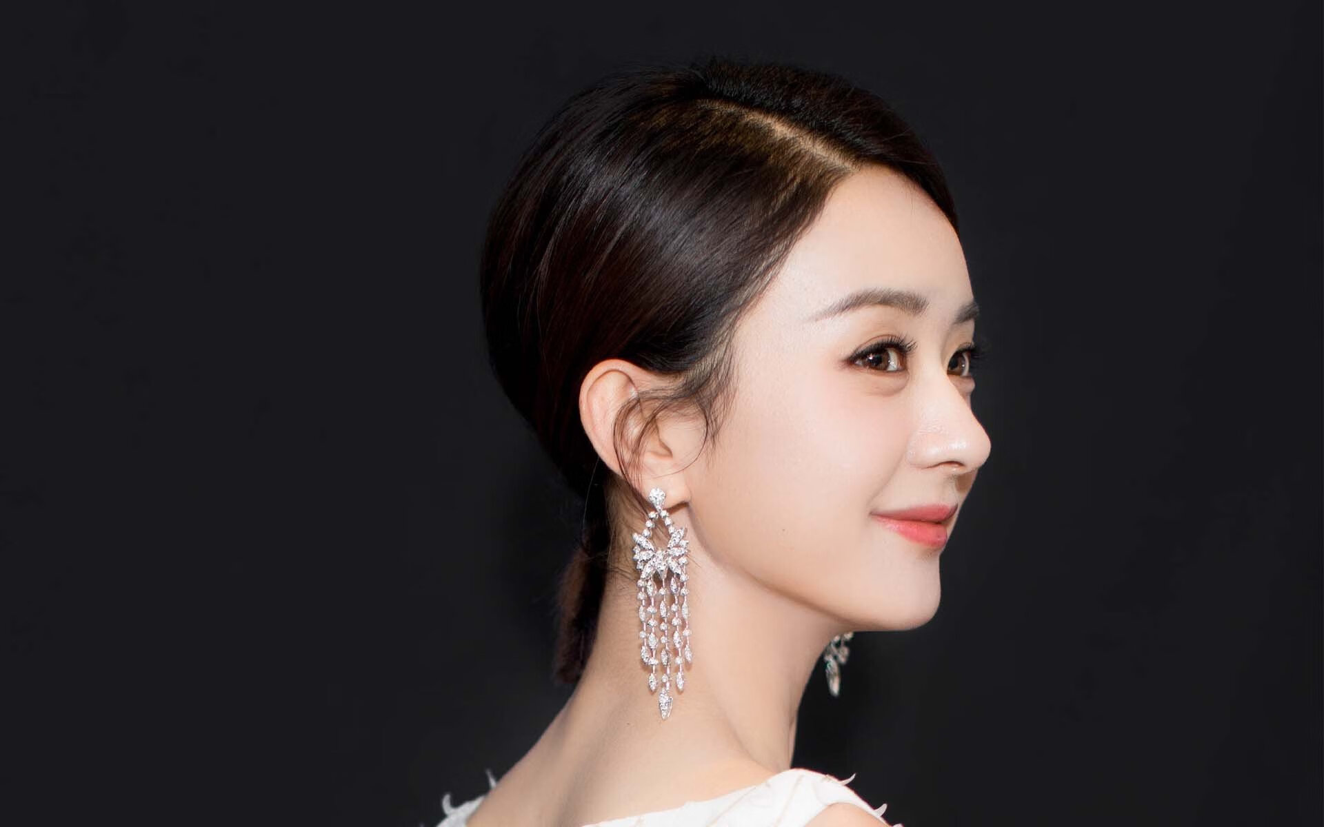 华体会网址-公务员升处级时间表，没后台毕业生该如何应对？，公务员升到副处有多难